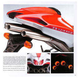 MV AGUSTA F4. La moto più bella del mondo